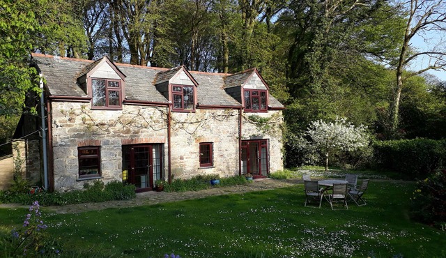 Charming, quiet vacation home - perfect for discovering the whole of Cornwall!