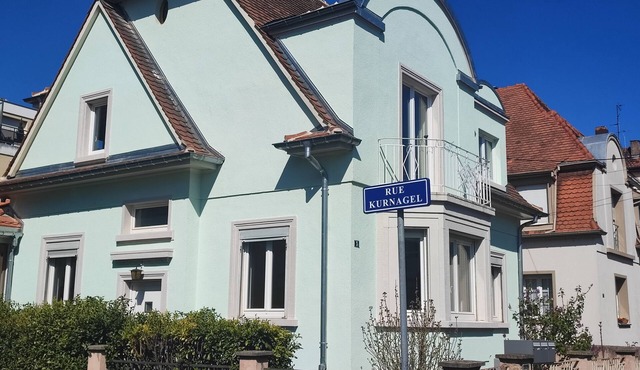 Charming, quiet, very comfortable, 10 min. from the city center