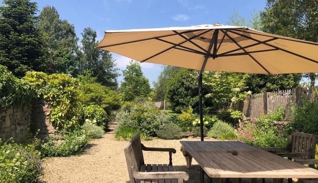 Charming recently renovated cottage in the heart of the countryside