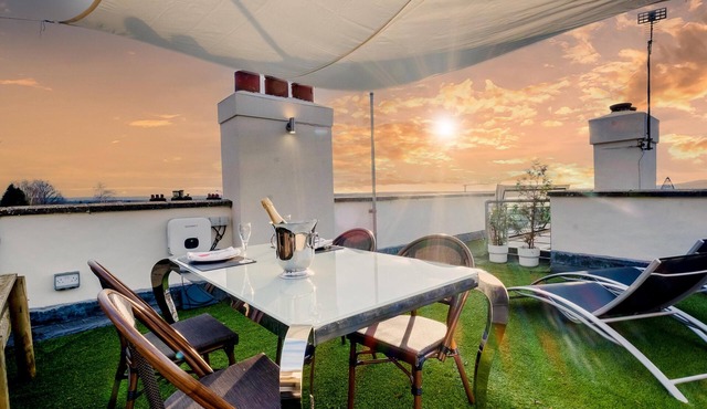 Charming Reigate Cottage Retreat