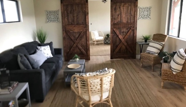 Charming Relaxing Cottage on Sonoma Mountain