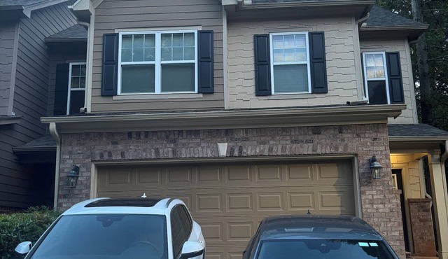 Charming & Relaxing Home 20 mins outside of Atlanta. 15 mins from Truist Park.