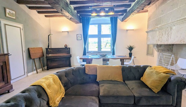 Charming Renovated 11th-Century Cottage near Brenne Ponds - Sleeps 6, Terrace, BBQ, WiFi