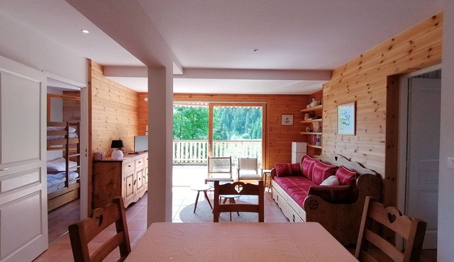 Charming renovated 2-room cabin, terrace, view, parking, Pra Loup