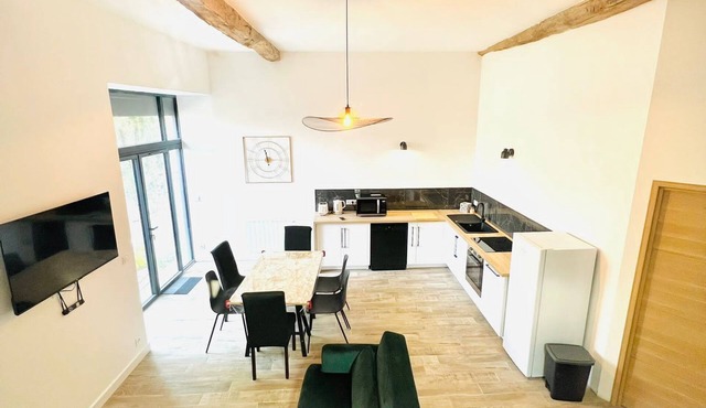 Charming renovated barn near Futuroscope