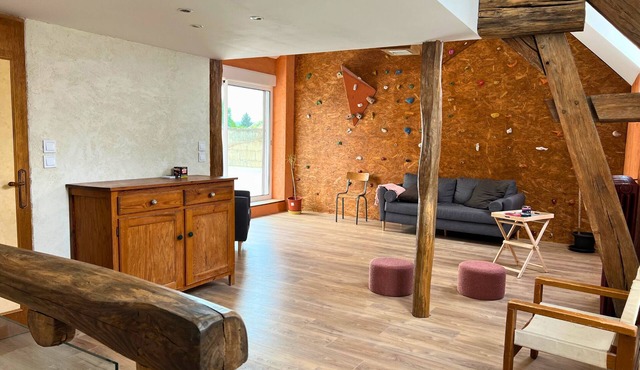 Charming renovated country house in the heart of the vineyards