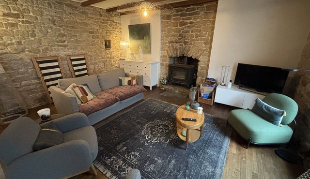 Charming renovated penty, in the heart of Ile Tudy. Wireless