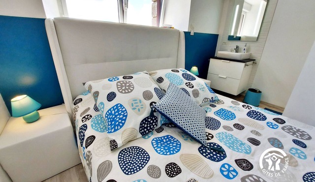 Charming Renovated Stone House on a Farm with Modern Amenities, Near Scenic Trails