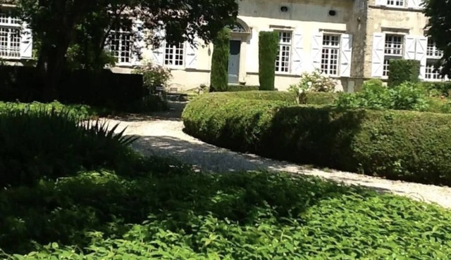Charming residence - kids friendly - swimming pool - tennis
