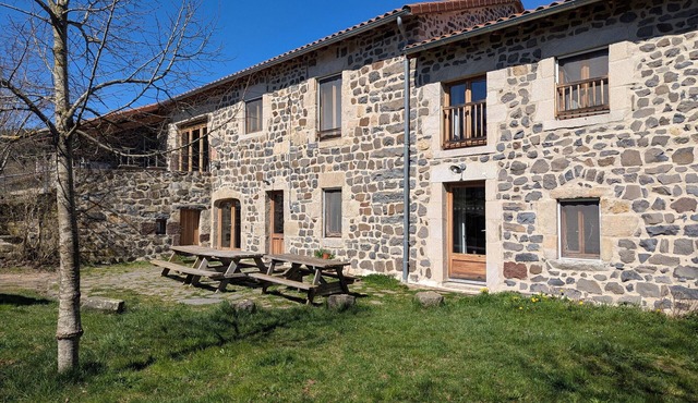 Charming Restored 1882 Farmhouse with Modern Amenities & Wheelchair Access in Scenic Arlempdes