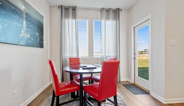 Charming Retreat 30 Minutes from Vibrant New Orleans - Ideal Short-Term Rental!