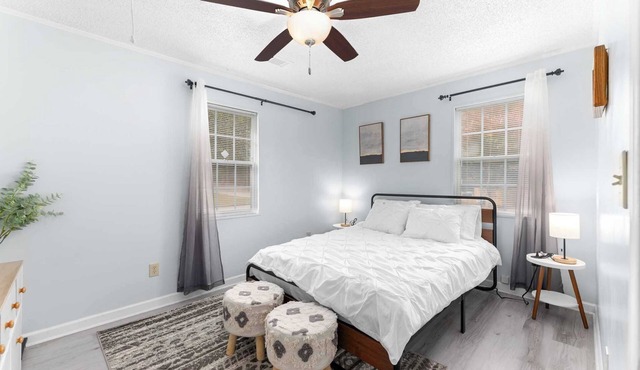 Charming Retreat｜Fenced Backyard｜Pet-Friendly｜Relaxing Patio｜#41934