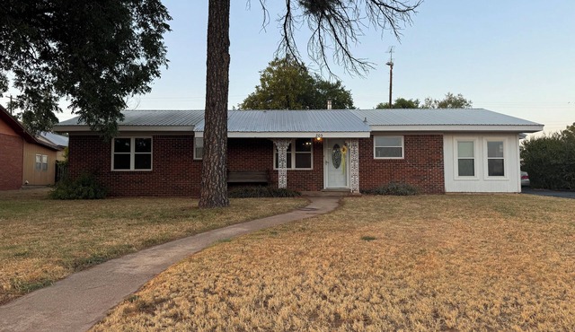 Charming retreat house