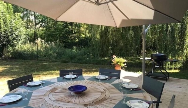 Charming Retreat in Berry: Heated Pool, Canoeing, Fishing, Near George Sand's House