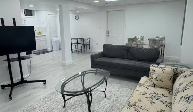 Charming Retreat in Elkridge