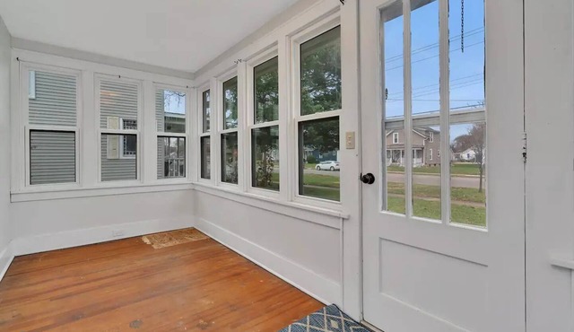 Charming Retreat near Starved Rock and Downtown