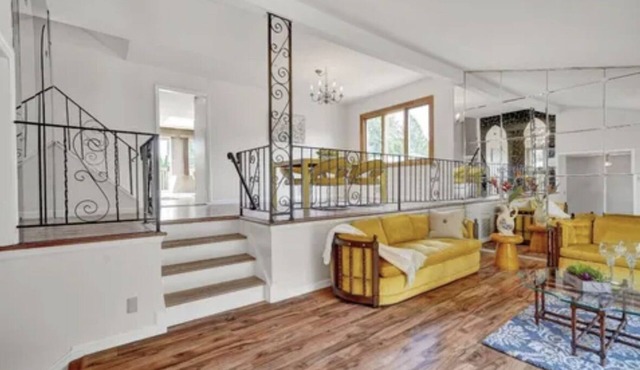 Charming Retreat in the heart of East Brunswick