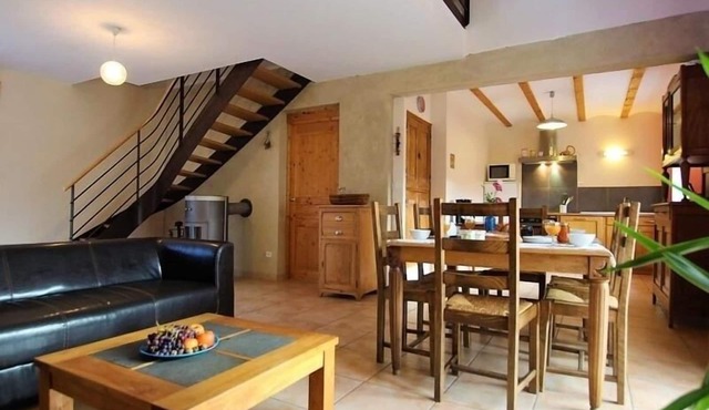 Charming Riverside Cottage with Modern Interiors, Terrace, and Garden near Scenic Villages