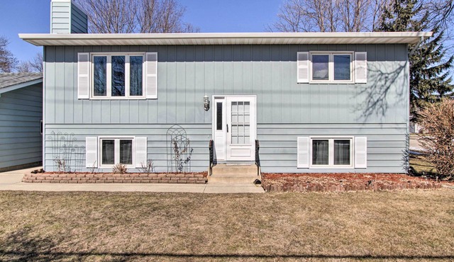 Charming Rochester Home, 4 Mi to Mayo Clinic!
