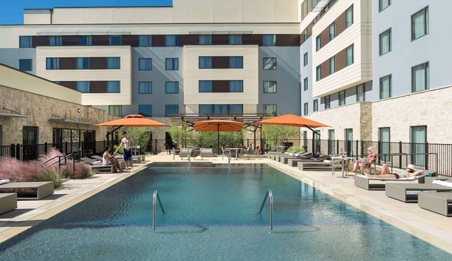 Charming Room w/Scenic Rooftop Lounge, Outdoor Pool, & Pet-Friendly