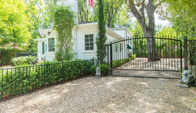 Charming Ross Home for Rent, UNFURNISHED