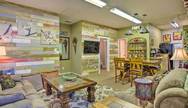 Charming Rowlett Guest Cottage; Walk Downtown