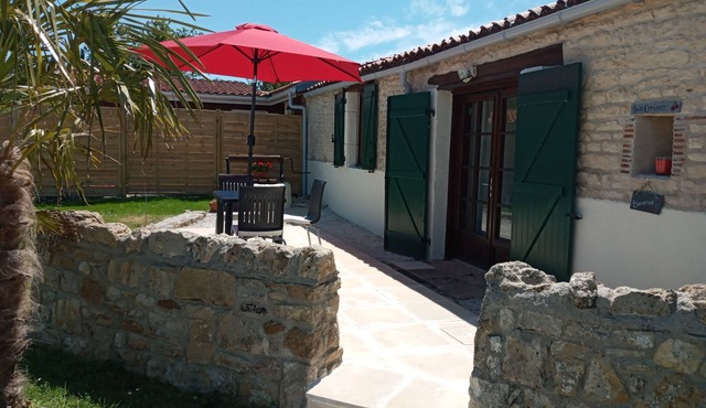 Charming rural gite set in spacious gardens in the beautiful Vendee