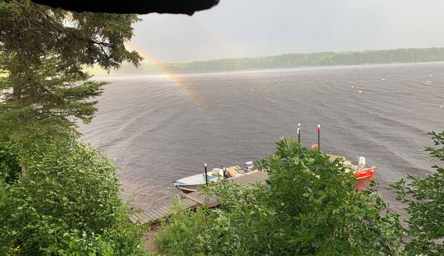 Charming Rustic Off-Road/Off-Grid Log Cabins on BWCA Wilderness Lake!