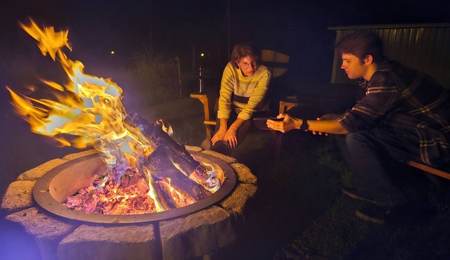 Charming RV with 3 beds and WiFi, AC with Pondside View in East Meredith