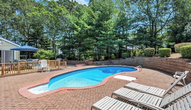 Charming Sag Harbor Retreat with Private Pool, Minutes to Beaches and Town