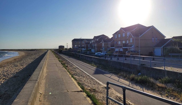 Charming Seafront Home at Martello Bay- 3 Bedroom house by Catchpole Stays