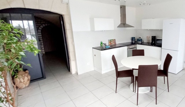 Charming semi-troglodytic gîte