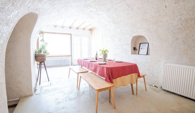 Charming semi-troglodyte house, Amboise