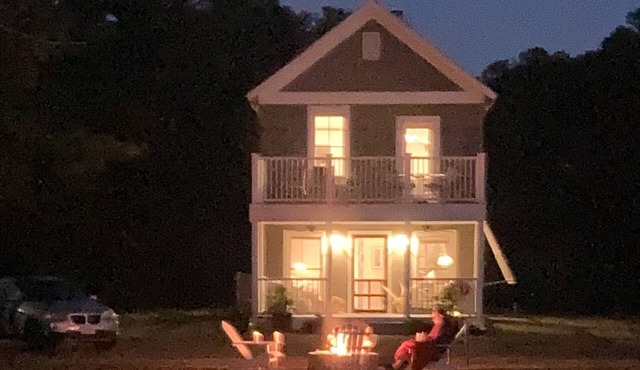 Charming Serene Private Cottage