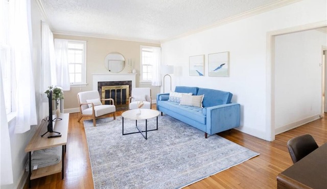 Charming Shaker Heights 2BR, 1BA apartment vintage style and modern comforts.