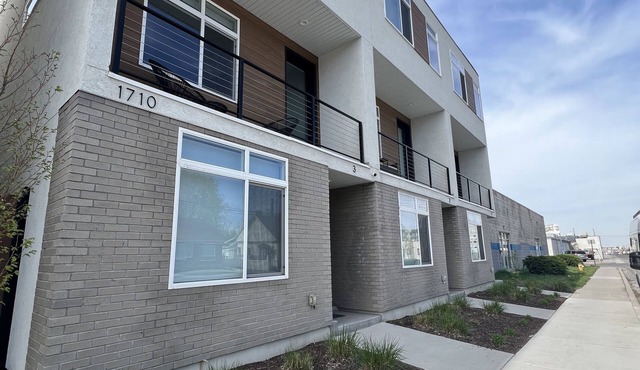 Charming SLC Townhome