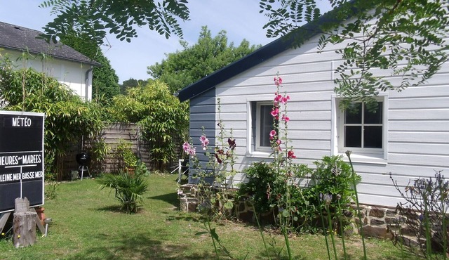 Charming small Gite 100m from the beach of St Jean Le Thomas