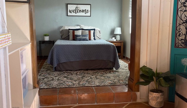 Charming Sonoita Studio