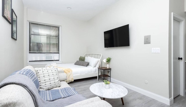 Charming South End Studio Apt