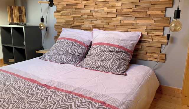 Charming south-facing studio in the heart of the charming village of Bozel!