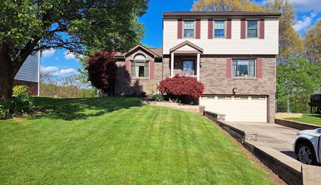 Charming, spacious 3-bedroom, 3BA house. Private, convenient, and immaculate.