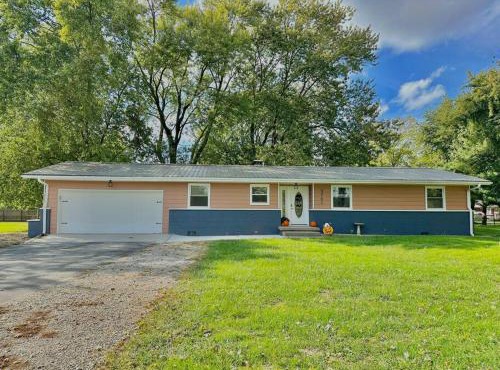 Charming Spacious Get Away