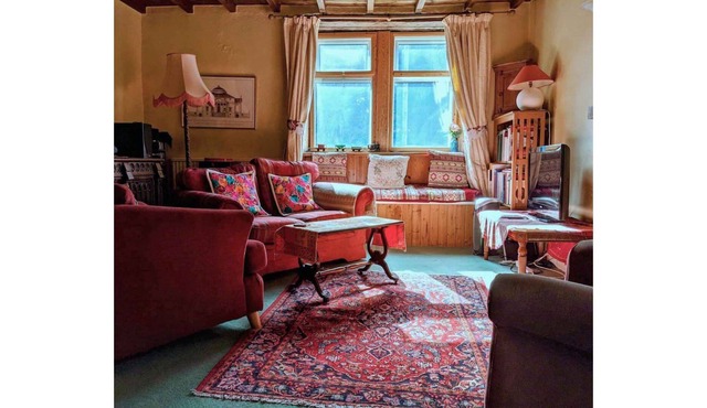 Charming Spacious House In Holmfirth