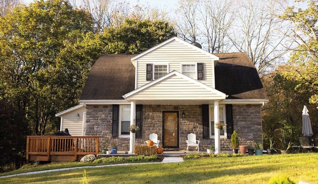 Charming, spacious house with large outdoor area.