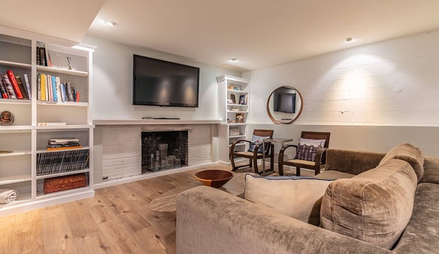 Charming & Spacious Lakewood Retreat with 4BR/2BA