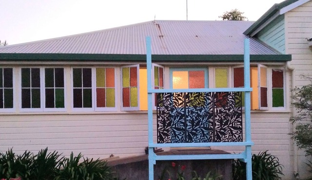 Charming Spacious Open Plan Cottage with WiFi in Heart of Yungaburra Village