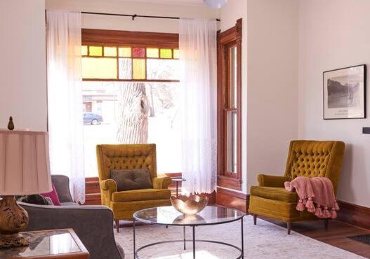 Charming Spacious Victorian Home Close to Downtown