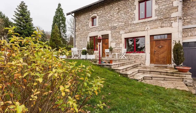 Charming stay in the heart of the Meuse countryside