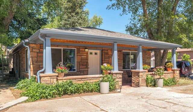 Charming stone cottage "The Stay On The Way"
