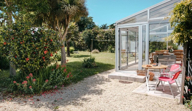 Charming stone house with garden in Lilia